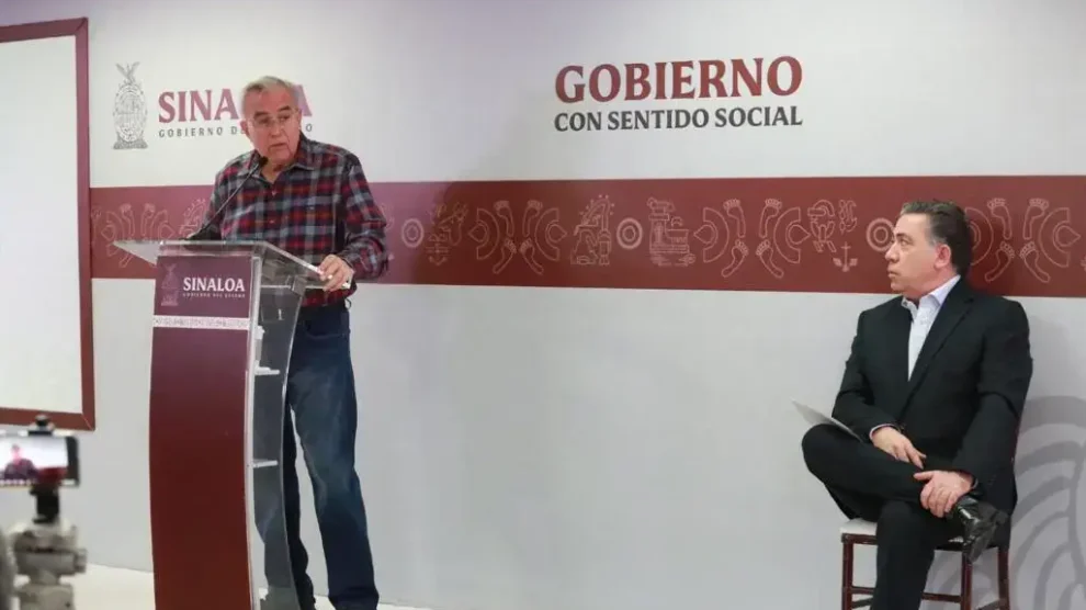 Gastar aguinaldo de universitarios grave irresponsabilidad