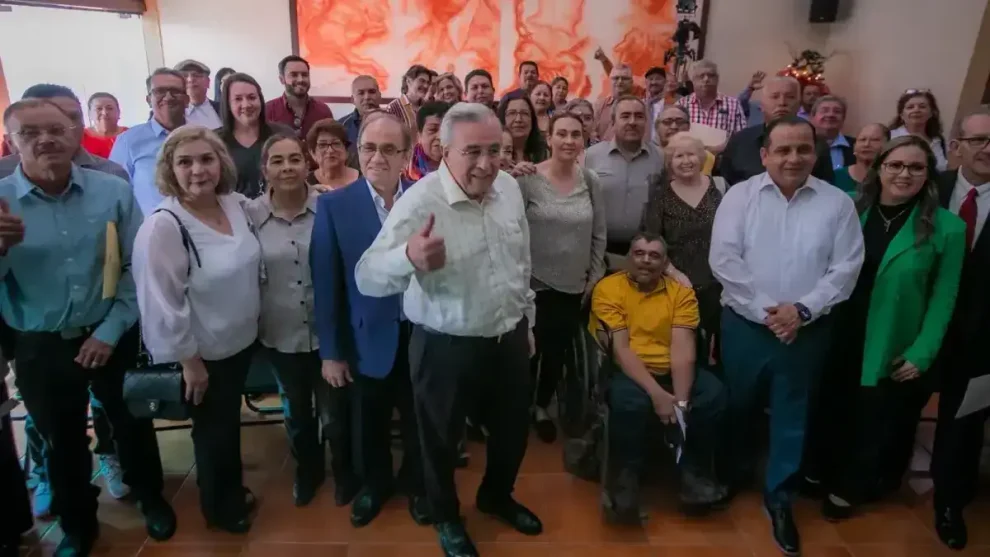 Rocha entrega 46 gratificaciones por jubilación COBAES