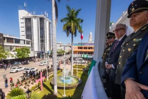 Desfile Militar por el 214 Aniversario del inicio de la Independencia de México