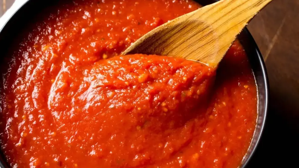 Salsa de tomate: el ingrediente que le saca la acidez y no es azúcar