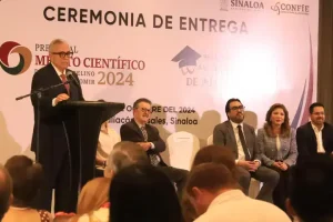 Premio al Mérito Científico y a la Mejor Tesis de Posgrado