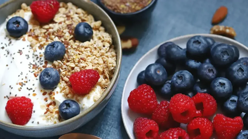 Avena frutos rojos yogurt Avena frutos rojos yogurt