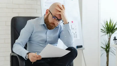 Hábitos que envejecen el cerebro