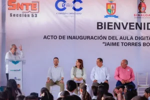 Inaugura aula digital en el ejido La Presita
