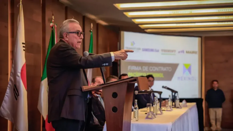 Firman contratos para construir planta de metanol verde