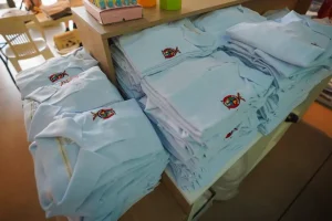 Programa de canje de Uniformes y útiles escolares