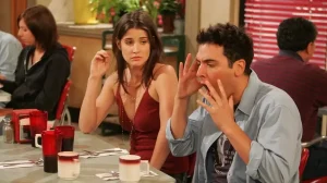 Pareja discusión inteligencia conflicto