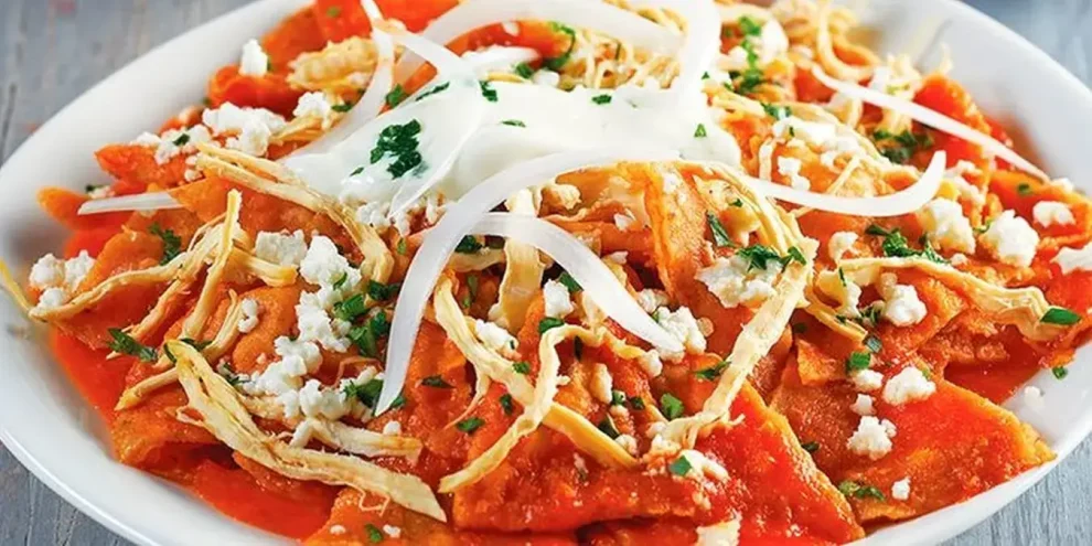 Chilaquiles rojos tradicionales