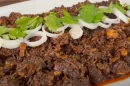 Cilorio Sinaloense en plato chile guajillo