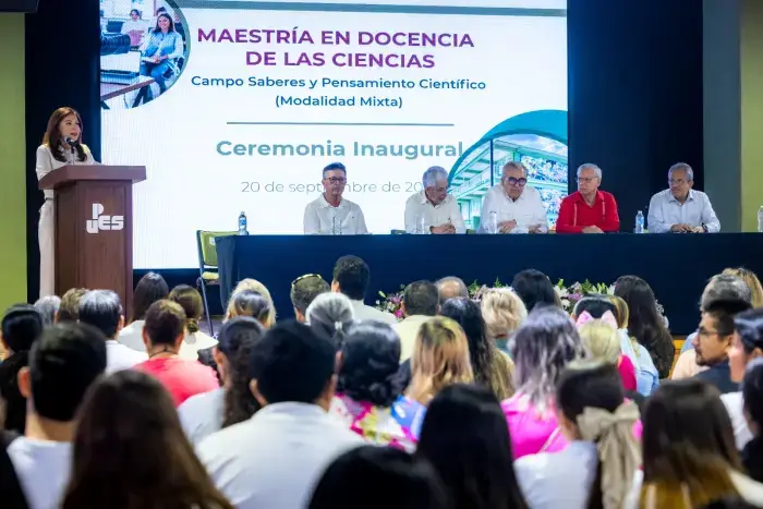 Inaugura Gobernador Rocha maestría en Docencia Inaugura Gobernador Rocha maestría en Docencia