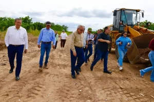 Supervisa avances del Malecón margen izquierda