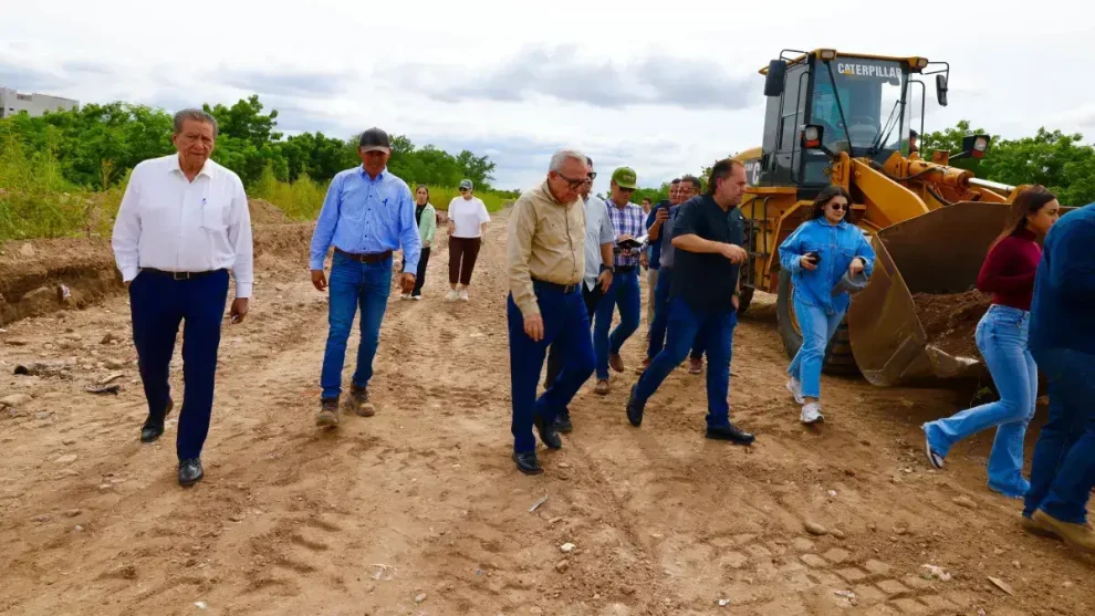 Supervisa avances del Malecón margen izquierda