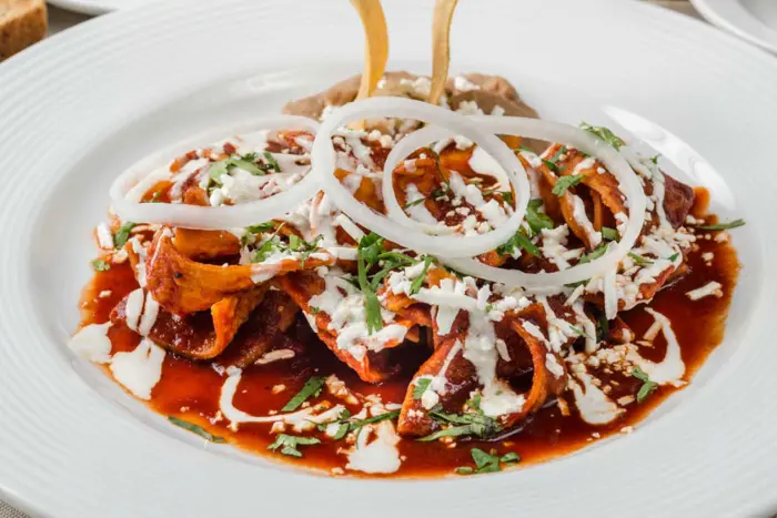 Chilaquiles rojos tradicionales Chilaquiles rojos tradicionales