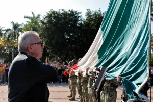 Aniversario de los caídos en la lucha por la democracia en Tlatelolco