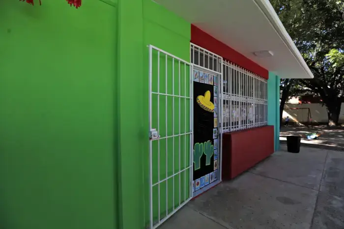 Nuevas de aulas en Jardín de Niños en Badiraguato