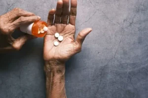 Primer fármaco que ayudaría a pausar el envejecimiento