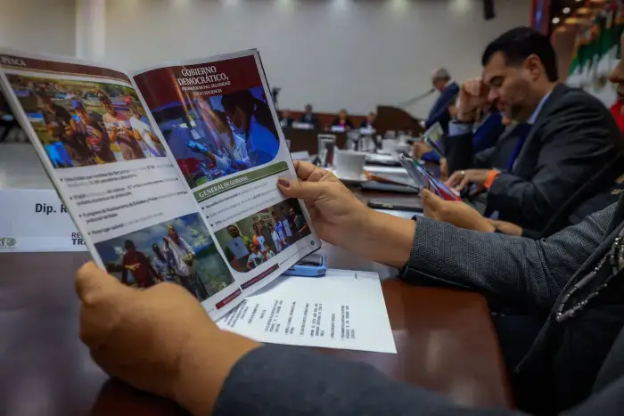 Reunión con la LXV Legislatura por Cuarto Informe de Gobierno