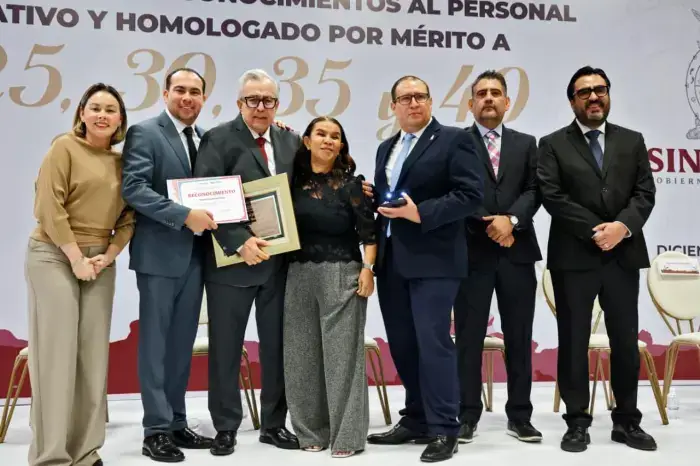 Reconocimientos a trabajadores al servicio del Estado Reconocimientos a trabajadores al servicio del Estado