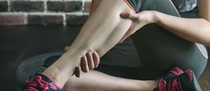 Calambre o distensión muscular