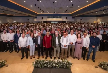 Entrega de bases a trabajadores del SNTE 53