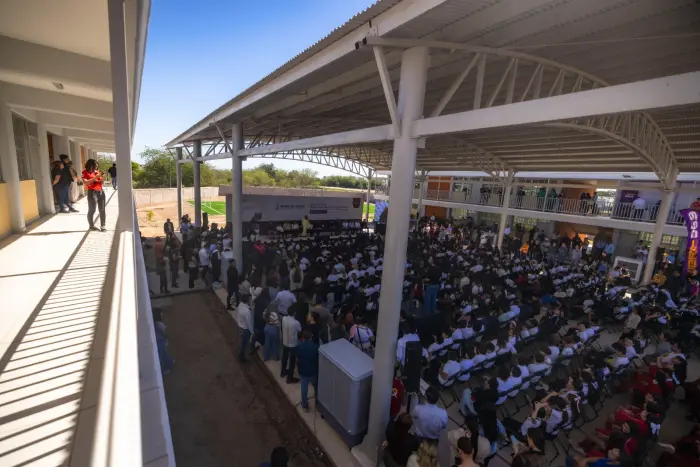 Inaugura la ETI #101 Inaugura la ETI #101