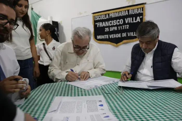 Inauguración  biblioteca Monte Verde de Villa
