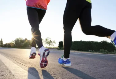 Pareja sale a correr
