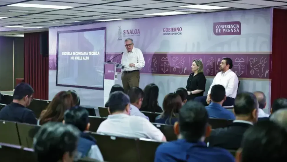 Secundaria de Valle Alto ya está terminada