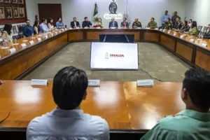 Toma protesta General Sinuhé Téllez como secretario de Seguridad Pública
