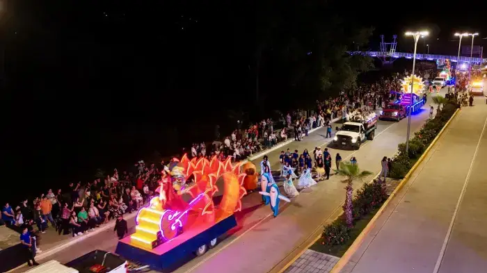 Desfile del Carnaval de Badiraguato Desfile del Carnaval de Badiraguato