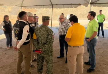 Gobernador Rocha acude a mina de Santa Fe