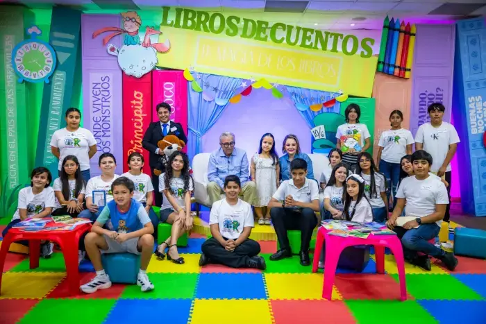Invita gobernador a niñas y niños sinaloenses a leer y escribir libros
