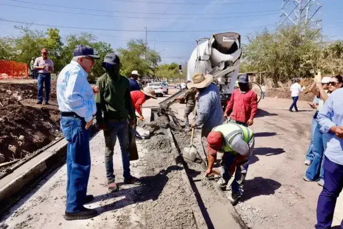 Supervisión por el enlace del boulevard Agricultores
