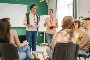 Talleres para usar la inteligencia artificial a los universitarios