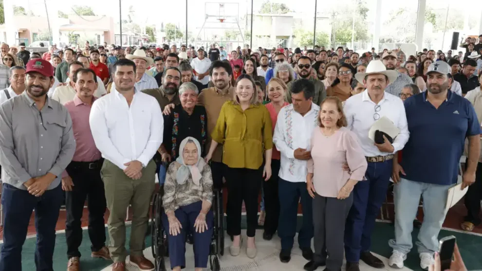 Entrega de títulos de propiedad que dan certeza jurídica