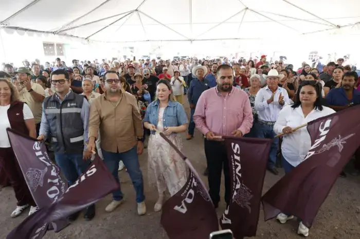 Gobernadora Yeraldine inaugura e inicia obras en San Ignacio