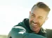Hombre sonriente y feliz