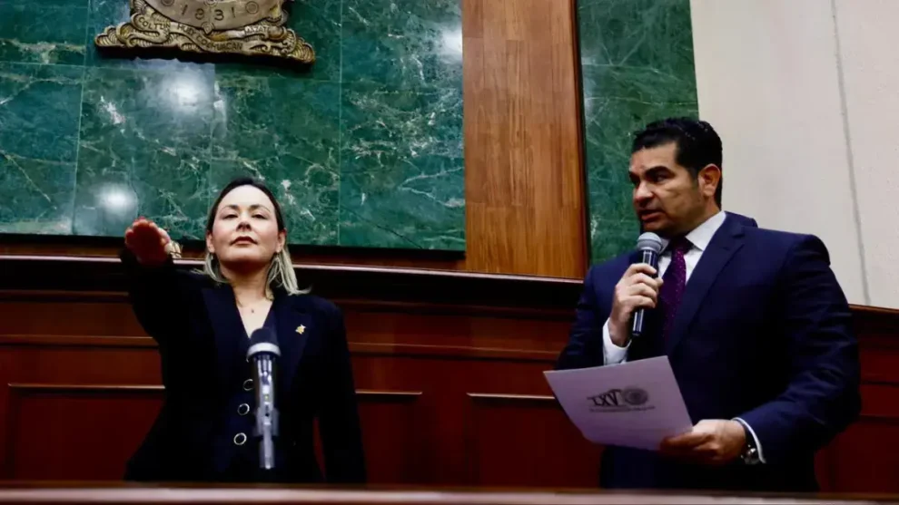 Yeraldine Bonilla Valverde rinde protesta como gobernadora