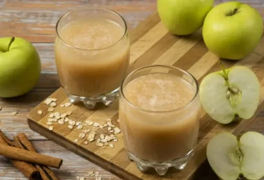 Licuado de manzana con linaza