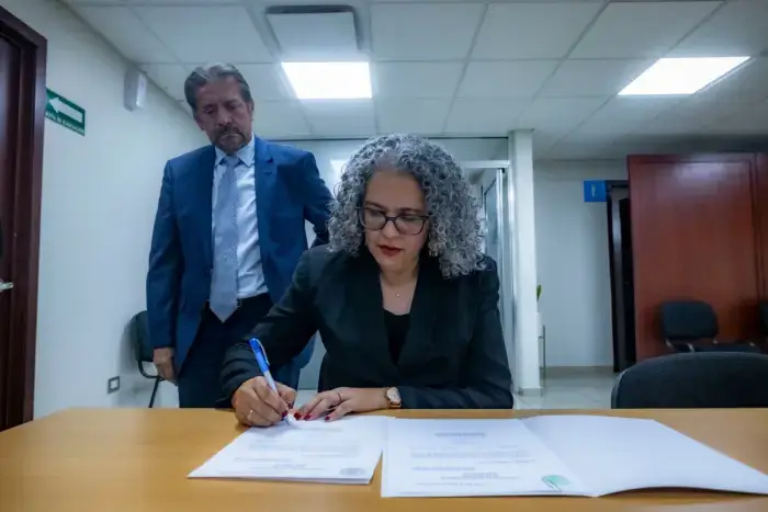 Congreso designa a Graciela Domínguez gobernadora interina de Sinaloa