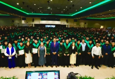 Gobernadora presidió graduación de 820 profesionales técnicos de Conalep
