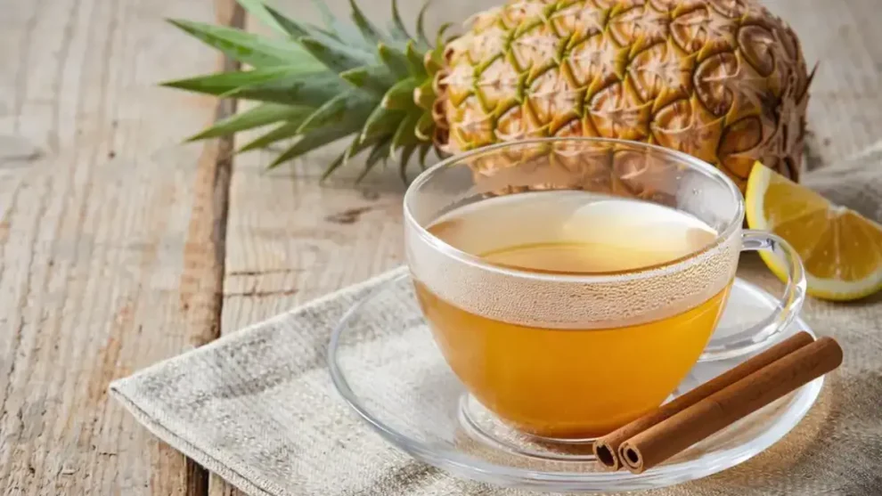 Té de cáscara de piña con canela