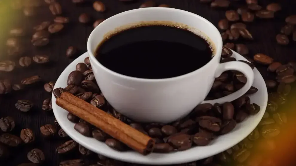 Taza de café con canela